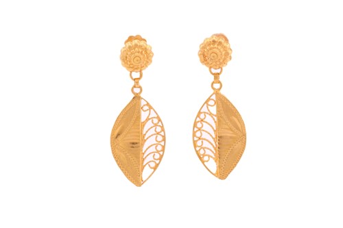 Lot 183 - Two pairs of yellow precious metal earrings,...