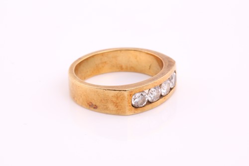 Lot 175 - A four-stone diamond ring, comprises four...