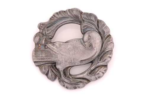 Lot 325 - Georg Jensen - sterling silver brooch in the...