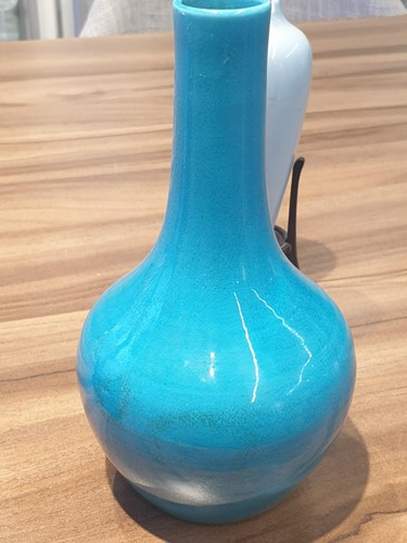 Lot 202 - A Chinese double gourd vase, huluping, with a...