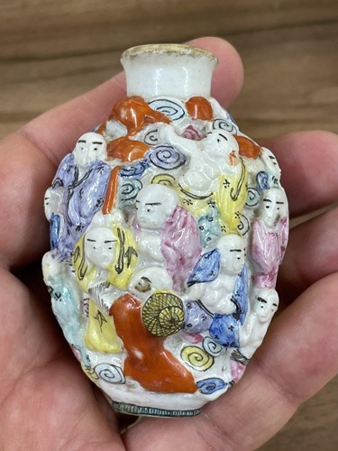Lot 123 - Four Chinese porcelain snuff bottles, 20th...