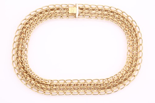 Lot 122 - A broad Bismarck chain in yellow precious...