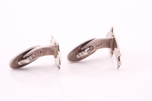 Lot 313 - Georg Jensen - a lot with 'double dolphin'...