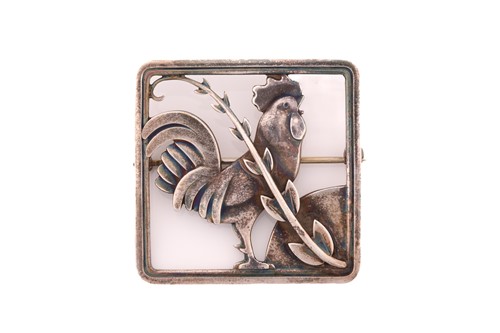 Lot 343 - Georg Jensen - A cockerel brooch, depicting a...