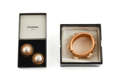 Lot 165 - Chanel costume jewellery earrings and a cuff...