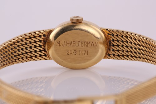 Lot 413 - An Omega lady's wristwatch, with a hand-wound...