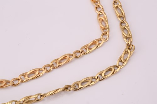 Lot 62 - A fancy link chain necklace and matching...