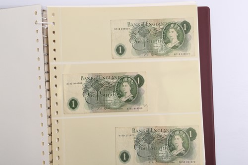 Lot 299 - A Geo V Bank of England 'White' £5, E79 004436,...