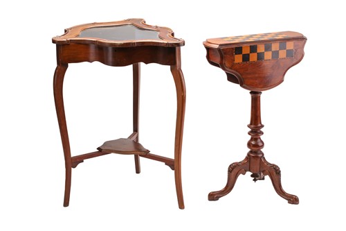 Lot 139 - An Edwardian mahogany bijouterie table of...