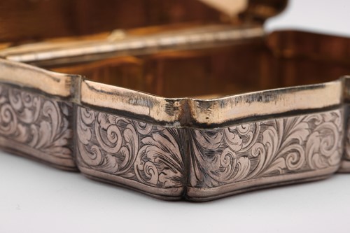 Lot 459 - A Victorian silver snuff box; rounded...