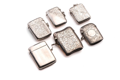 Lot 421 - A Victorian silver vesta case; rounded...