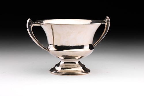Lot 397 - A George V twin-handled silver pedestal bowl,...