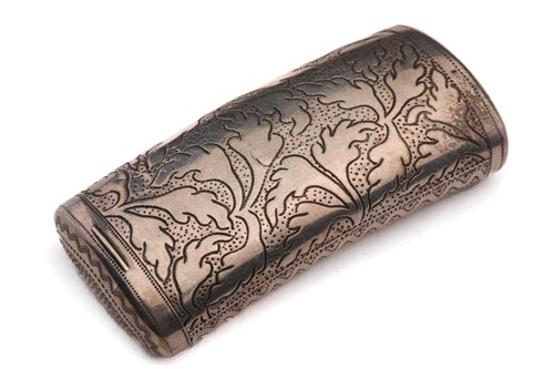 Lot 445 - A George III snuff box; rounded rectangular,...