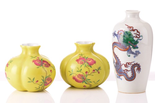 Lot 95 - A pair of Chinese porcelain tri-lobed vases,...