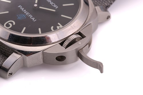 Lot 252 - A Panerai Luminor Base Logo 44mm wristwatch,...