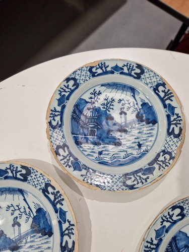 Lot 409 - Five 18th century Dutch Delft plates,...