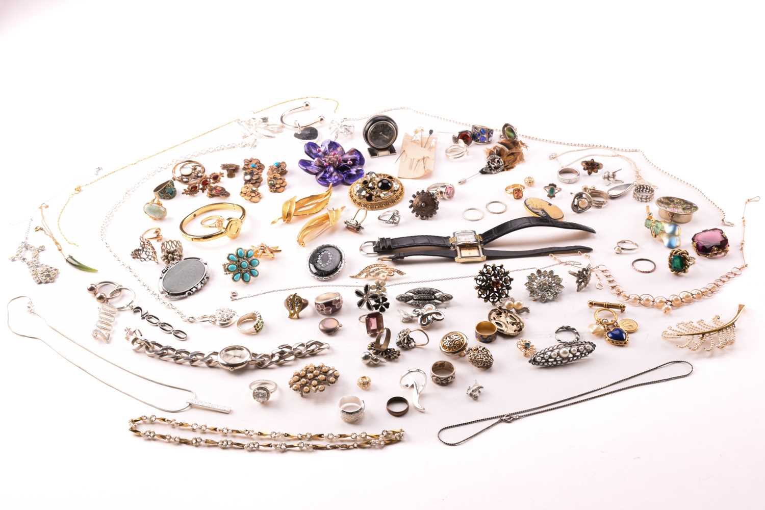 Lot 97 - Quantity of costume jewellery, to include...