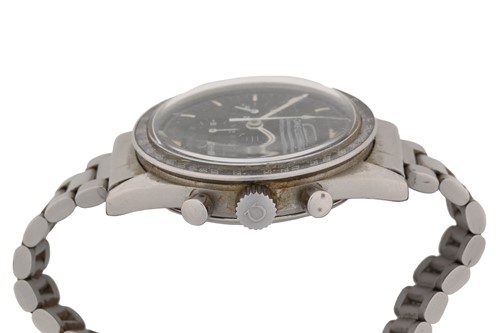 Lot 243 - An Omega Speedmaster 105.003-64 pre-moon watch,...