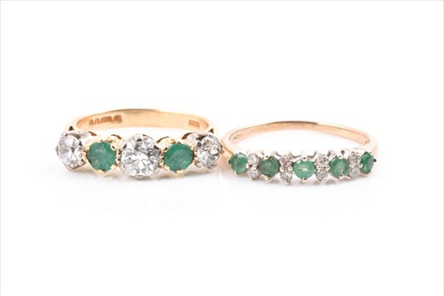 Lot 637 - An 18ct yellow gold, diamond, and emerald five...