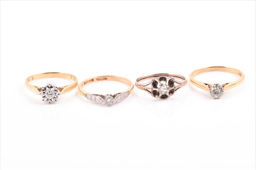 Lot 643 - A group of three 18ct yellow gold and diamond...