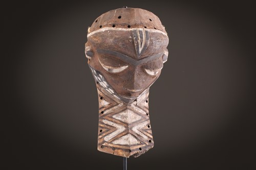 Lot 61 - Three Zimba masks, Democratic Republic of...
