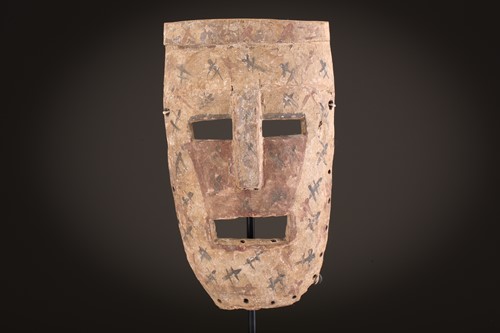 Lot 34 - Five Kumu Nsenbu masks, Democratic Republic of...