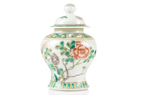 Lot 192 - A collection of Chinese porcelain, 19th & 20th...
