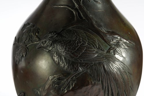 Lot 109 - A large Japanese bronze vase, Meiji period,...