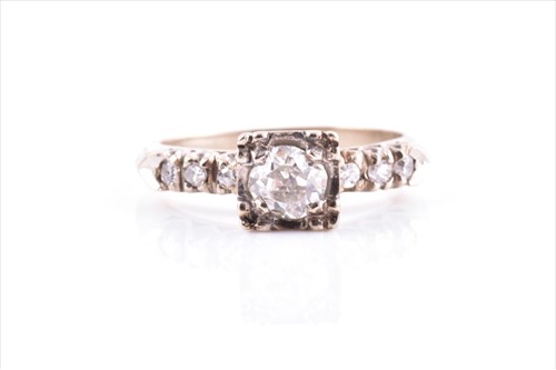 Lot 632 - A 14 carat white gold and diamond ring the...