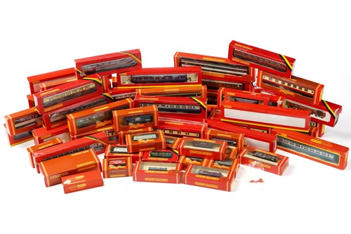 Lot 319 - A large quantity of boxed Hornby Railways...