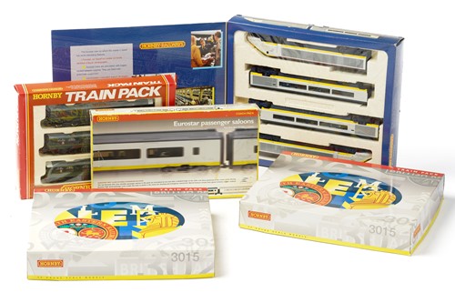 Lot 324 - A Hornby OO gauge R665 Eurostar Class 373...