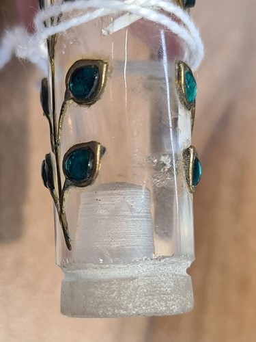 Lot 209 - An Indian style rock crystal dagger handle,...