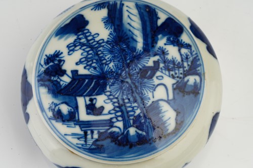 Lot 177 - A collection of Chinese blue & white porcelain...