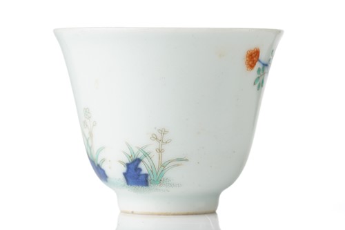 Lot 200 - A Chinese porcelain wine cup, painted with...