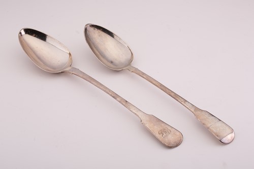 Lot 471 - Two George III silver fiddle pattern basting...