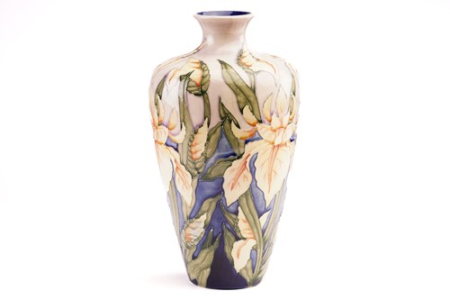 Lot 403 - A large Moorcroft 'Windrush' pattern vase,...