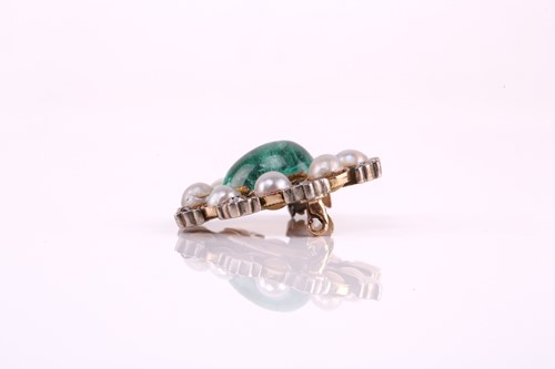 Lot 301 - A 19th-century emerald, old-cut diamond and...