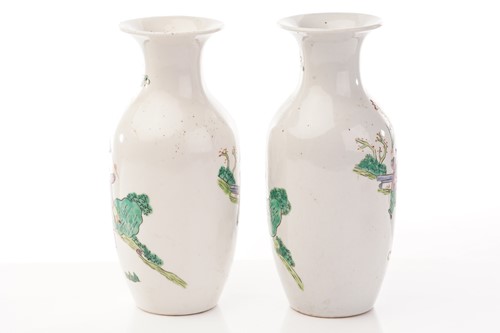 Lot 211 - A Chinese porcelain lozenge shape shallow bowl,...