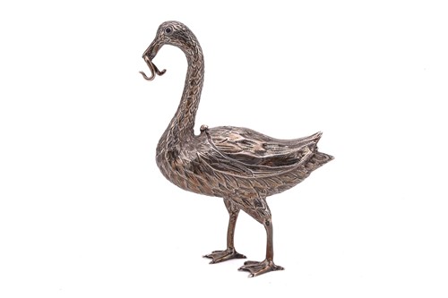 Lot 432 - A Continental silver standing swan, 19th/20th...