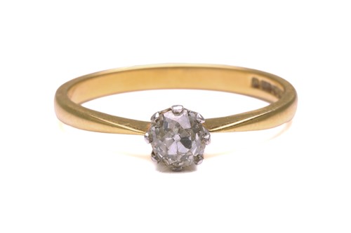 Lot 270 - A diamond solitaire ring in 18ct gold,...