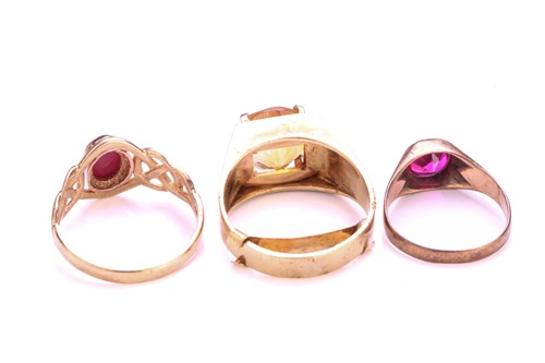 Lot 258 - Two gem-set rings in 9ct yellow gold and...