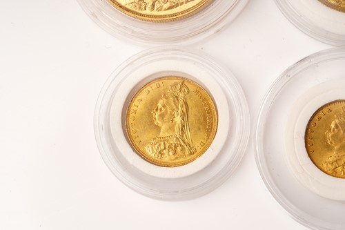 Lot 392 - Victoria four gold coin Jubilee set, 1887,...