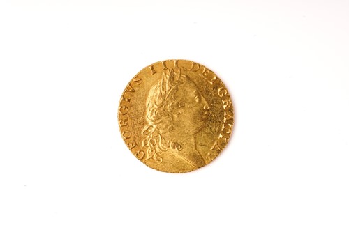 Lot 367 - Geo III gold guinea, 1791, fifth laur. bust...