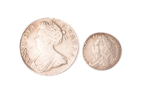 Lot 390 - Queen Anne, crown 1707, second dr bust l, Rev:...