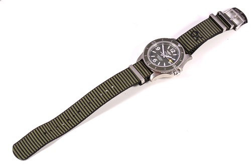 Lot 364 - A Breitling Superocean Automatic 44 Outerknown...