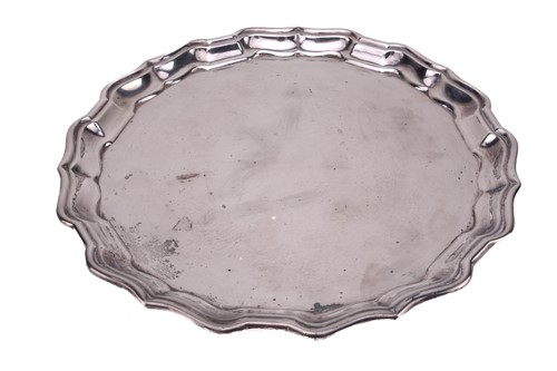 Lot 480 - A 20th century Sterling silver salver with...