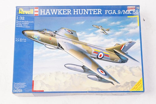 Lot 427 - Three boxed Revell model aeroplane kits,...