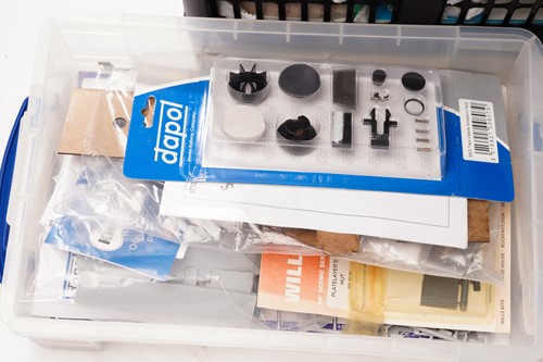 Lot 394 - A large quantity of model railway trackside...