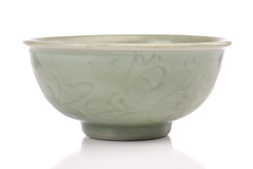 Lot 241 - A Chinese Longquan celadon bowl, Ming dynasty,...