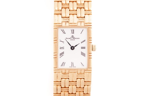 Lot 431 - Baume and Mercier. A lady's 18 carat gold...